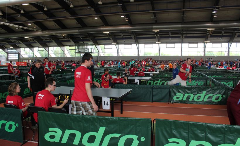 In 2er- und 3er-Teams begleiteten die Volunteers als Schiedsrichter und 