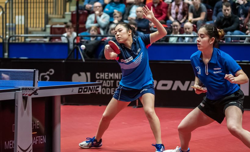 Dort hatte sie gegen ihre gute Freundin Yuki Tsutsui verloren. Die beiden deutschen Nachwuchshoffnungen spielten auch gemeinsam Doppel und erreichten dort sogar den dritten Platz am Sonntag, sie unterlagen im Halbfinale Sabine Winter und Nina Mittelham. (©Gohlke)