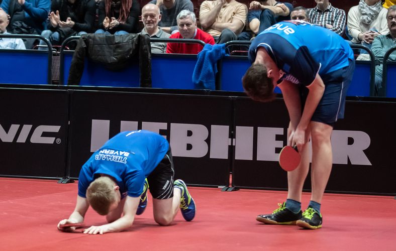 In die Vorschlussrunde schafften es auch Alexander Flemming und Erik Bottroff, deren Köpfe hier ziemlich tief hingen. (©Gohlke)