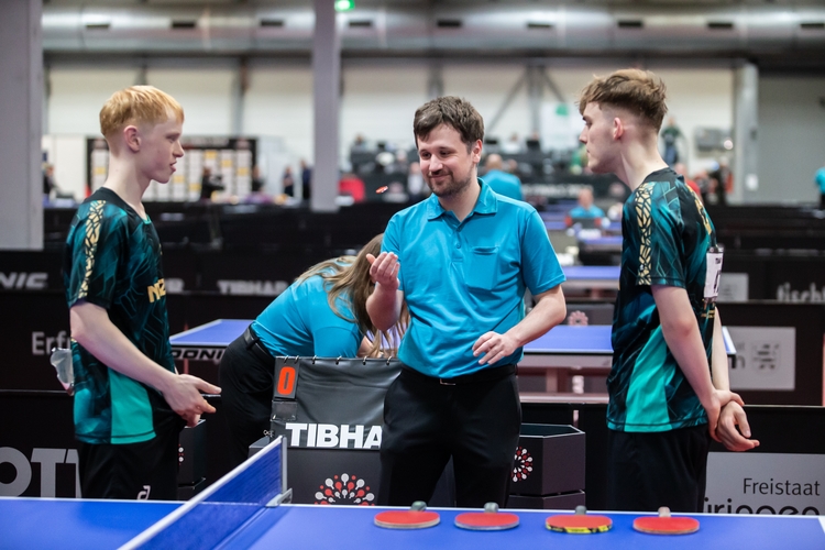 Andre Bertelsmeier (links) und Wim Verdonschot trafen nicht nur im Einzel-Halbfinale aufeinander. Auch im Doppel-Finale standen sie sich gegenüber. (©Gohlke)