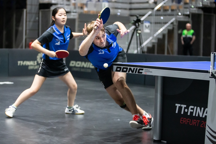 Koharu Itagaki und Daniel Rinderer stehen dagegen im Halbfinale, wo sie auf die U19-Mixed-Meister Andre Bertelsmeier und Mia Griesel treffen werden (©Gohlke)