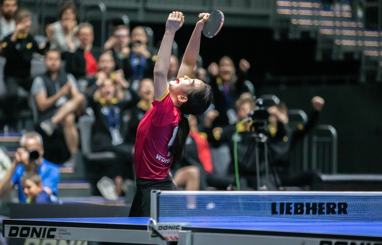 Rhea Zhu Chen riss die Arme bei den Mädchen hoch. (©Gohlke)