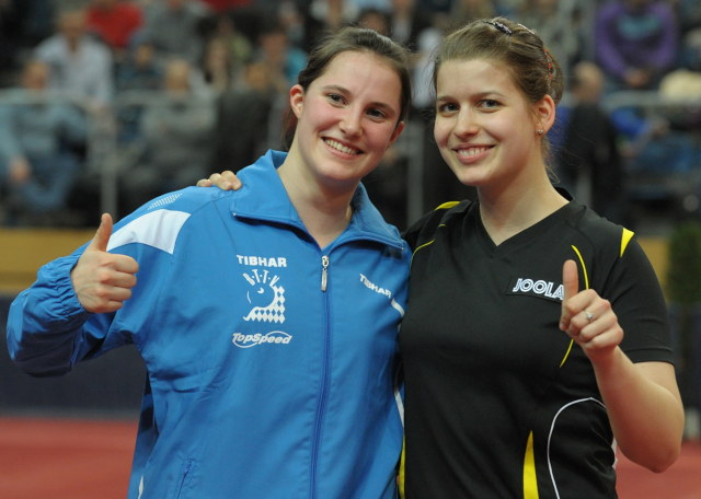 Die Deutschen Meisterinnen im Doppel heißen Sabine Winter und Petrissa Solja (©Roscher)