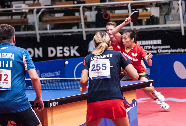 Han Ying und Ruwen Filus mussten gegen Aleksandar Karakasevic und Ruta Paskauskiene ihre ganze Klasse ausspielen. (©Gohlke)