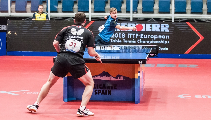 Ihr Landsmann Truls Möregårdh gewann das Gruppenfinale gegen Paul Drinkhall, der damit bereits ausgeschieden ist. (©Gohlke)