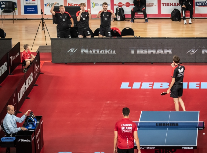 ... Liam Pitchford musste er aber zum Sieg gratulieren. Damit stand England im Viertelfinale. (©Gohlke)