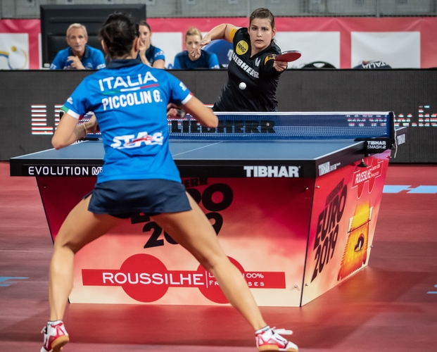 Auch Petrissa Solja spielte ihr erstes Match in Nantes. Sie brauchte gegen Giorgia Piccolin überraschender Weise zwar fünf Sätze, ging aber als Siegerin vom Tisch. (©Gohlke)