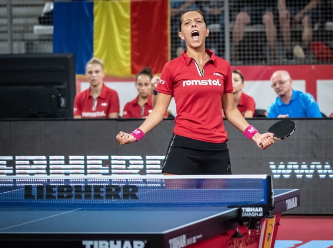 Elizabeta Samara war im dritten Einzel hochfavorisiert, pushte sich aber direkt von Beginn an. (©Gohlke)