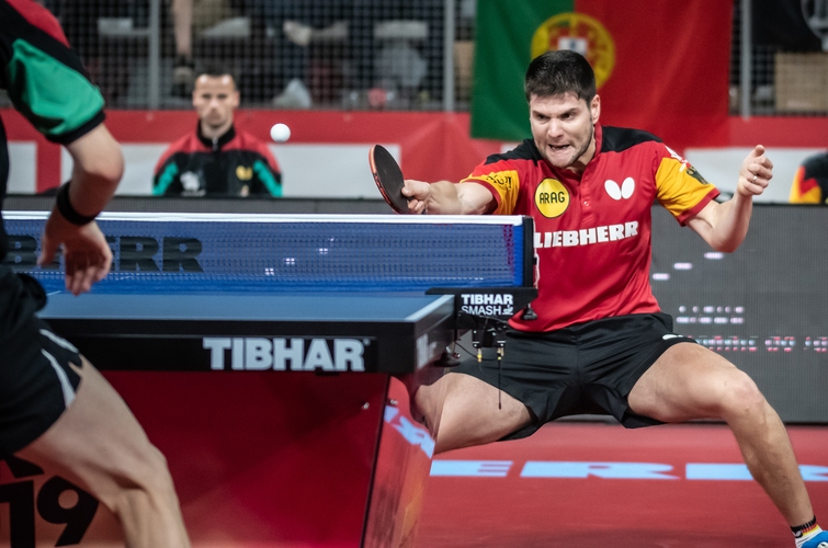 Bis zum Finale hatte Deutschland kein Einzel verloren. Und auch gegen Portugal legte Dimitrij Ovtcharov furios los. (©Gohlke)