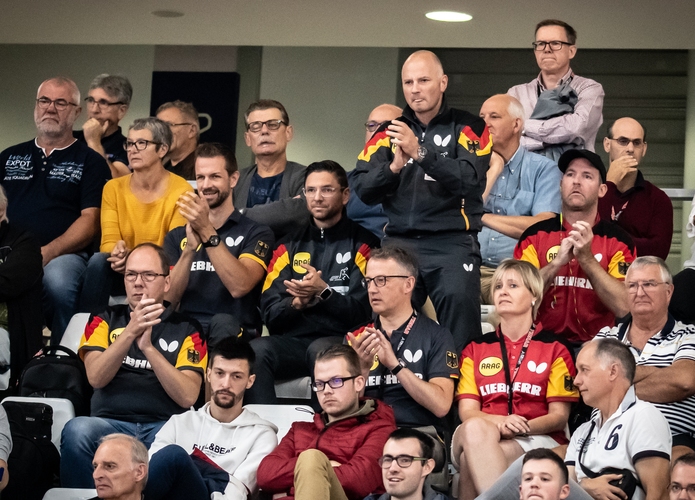 ... und von der DTTB-Prominenz auf der Tribüne. (©Gohlke)