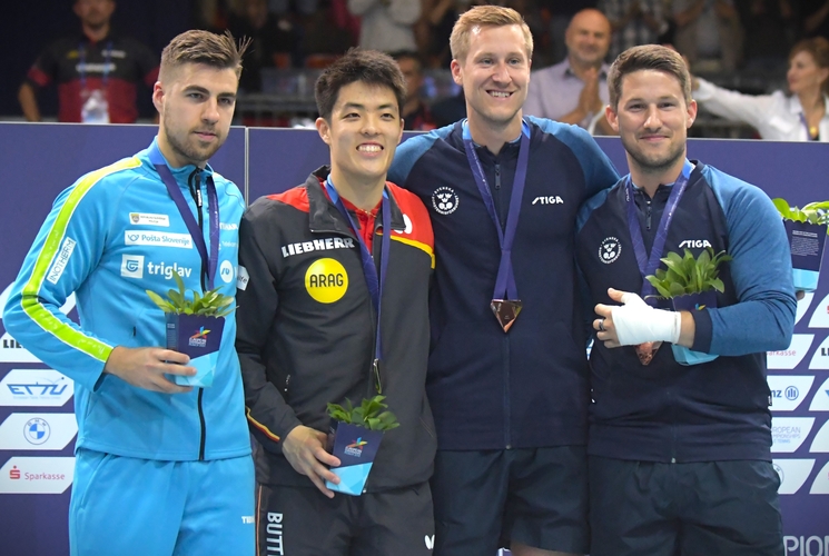 Hinter Europameister Dang Qiu belegte Darko Jorgic somit den zweiten Platz, die Schweden Mattias Falck und Kristian Karlsson (er hatte das Halbfinale im fünfen Satz verletzungsbedingt aufgeben müssen) den dritten Platz. (©Gohlke)