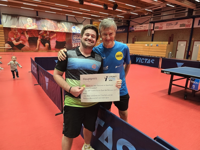 Als Hauptpreis stellte Borussia Düsseldorf einen perfekten Tischtennistag samt VIP-Tickets für ein Borussia-Spiel und ein Meet&Greet mit Timo Boll und den Düsseldorfer Stars bereit (©Gohlke)