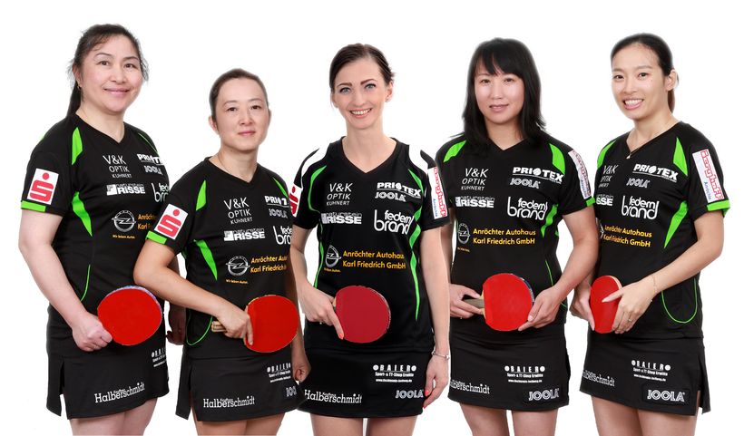 Die erste Damenmannschaft des TTK Anröchte, Tabellenschlusslicht in der Damen-Bundesliga. Von links nach rechts: Jing Tian-Zörner, Aimei Wang, Marta Golota-Dyjas, Yang Henrich und Qi Shi. (©Verein)