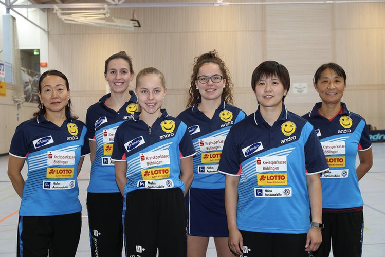 Die Damen des SV Böblingen blieben im Vergleich zur Vorsaison personell unverändert (v.l.n.r.): Yanhua Yang-Xu, Rosalia Behringer, Annett Kaufmann, Alexandra Kaufmann, Mitsuki Yoshida und Qianhong Gotsch. (©Volker Arnold)