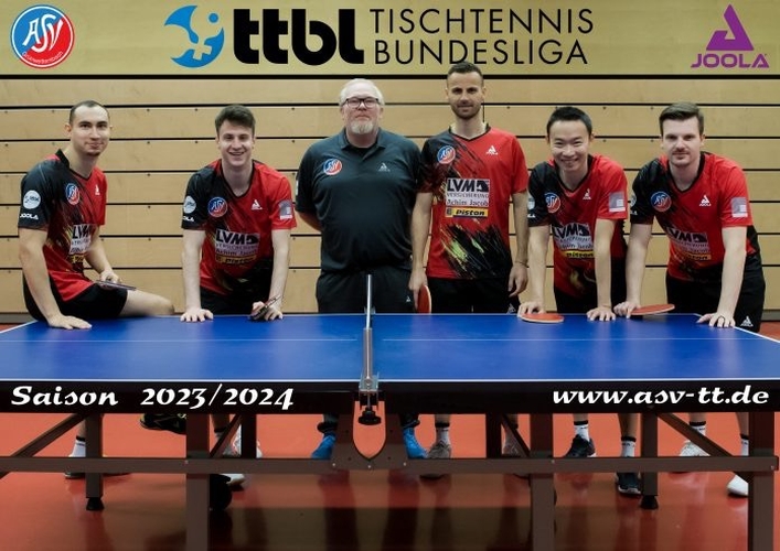 Rafael Turrini, Deni Kozul, Trainer Achim Krämer, Tiago Apolonia, Wang Xi und Ricardo Walther vom ASV Grünwettersbach. (©Verein)