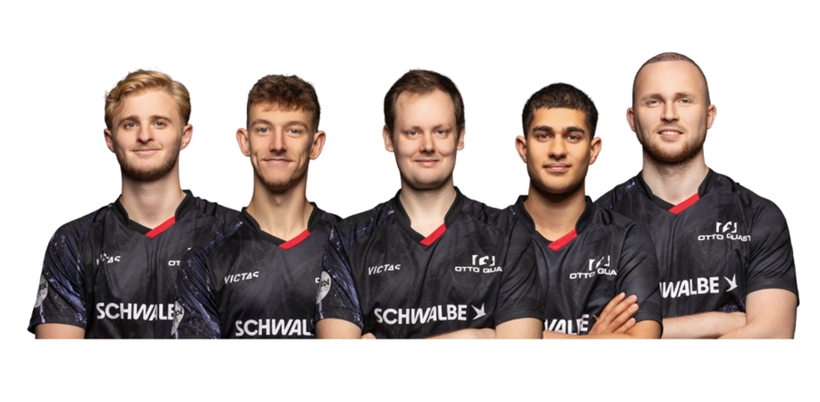 Die Schwalben vom TTC Bergneustadt: Romain Ruiz, Adrien Rassenfosse, Coach Frederik Duda, Kanak Jha und Benedikt Duda. (©Verein)