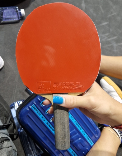 Chantal Mantz spielt mit zwei DONIC BlueGrip-C2-Belägen (©Gohlke)