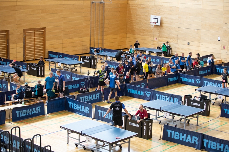 Gespielt wurde am ersten Tag in zwei Hallen (©Fabig)