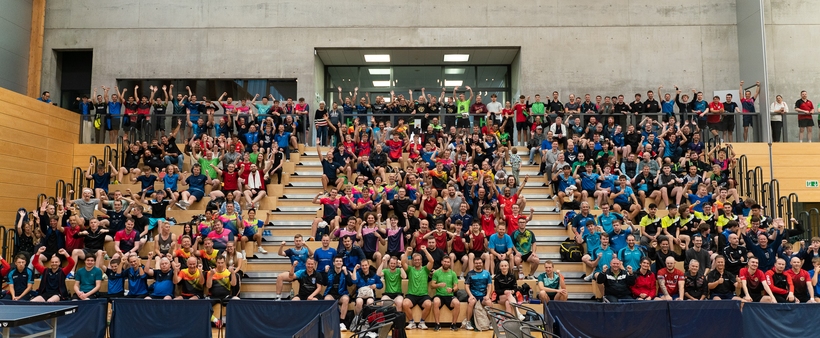 Bitte lächeln fürs Gruppenfoto! (© Fabig)