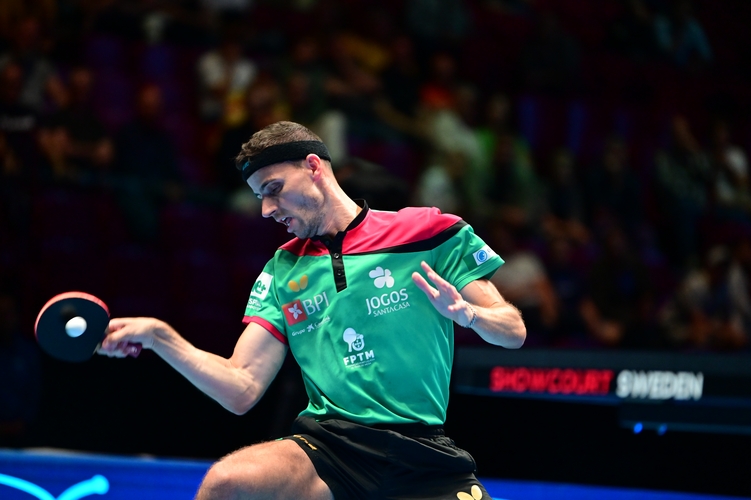 Etwas knapper konnten die Herren das Match gegen Timo Boll und Co. bestreiten. Tiago Apolonia zeigte vor allem gegen Rekordeuropameister Boll eine überragende Leistung. (©ETTU)