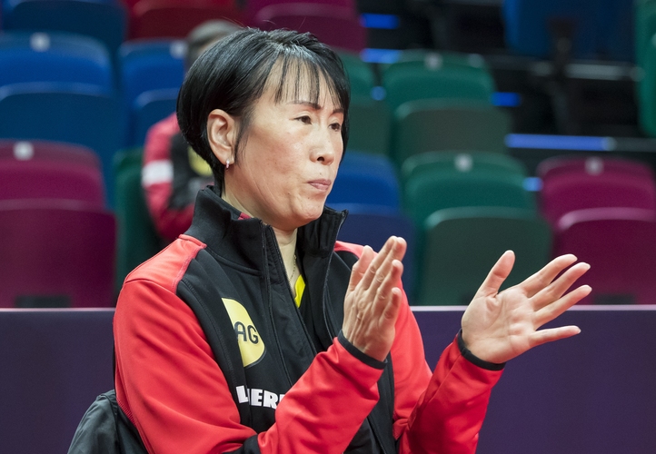 Bundestrainerin Jie Schöpp sah mit Freude, wie Han Ying Richtung Achtelfinale spazierte (©Steinbrenner)