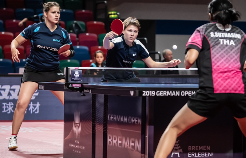Gestern konnten Nina Mittelham und Petrissa Solja ihr Doppel gegen die Thailänderinnen noch knapp mit 3:2 für sich entscheiden. (©Gohlke)
