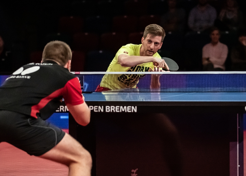 Auch ITTF-Kommentator Adam Bobrow stieg in die Box... (©Gohlke)