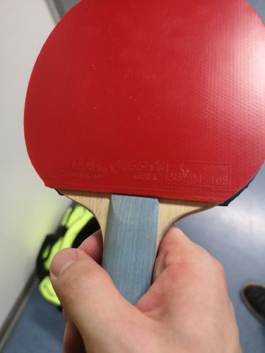 Den gleichen hat der Olympiasieger von 2016, der in diesem Jahr 32 Jahre alt wird, auch auf der Rückhandseite kleben. Und damit sind wir bereits am Ende angekommen... (©Gohlke)
