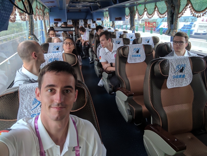 Zum Beispiel mit einem Platz im Busshuttle zum Universiadedorf (©privat)