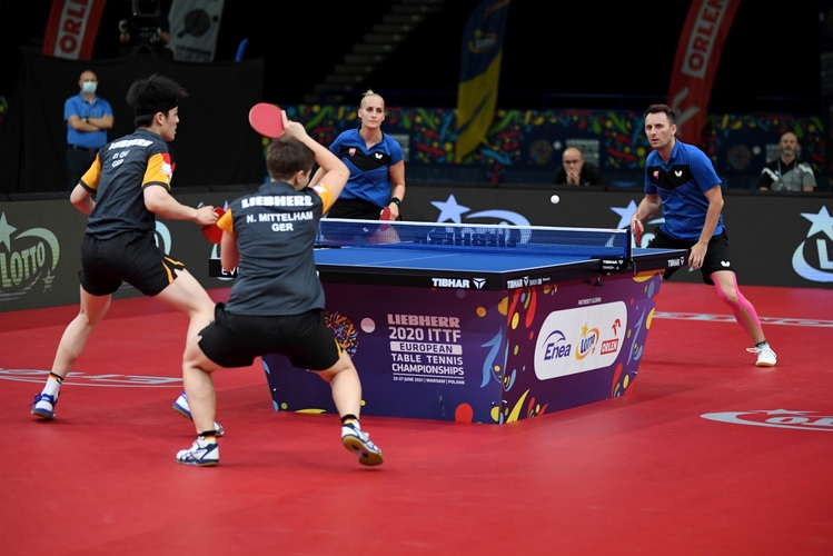 Im Finale geht es gegen Barbora Balazova und Lubomir Pistej dann viel schneller. (©ETTU)