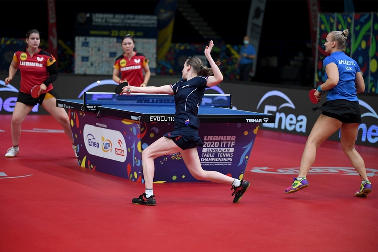 Da steht auch das andere deutsche Damen-Duo: Petrissa Solja und Shan Xiaona ließen Hana Matelova und Barbora Balazova keine Chance. (©ETTU)