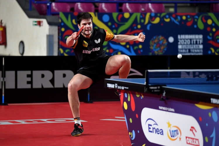 Auch Dimitrij Ovtcharov steht im Halbfinale. (©ETTU)