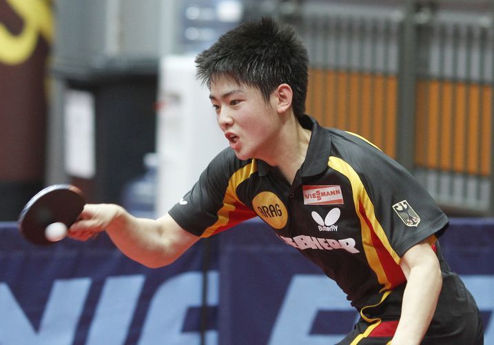 Liang Qiu beim Vorhand-Topspin (©Steinbrenner)
