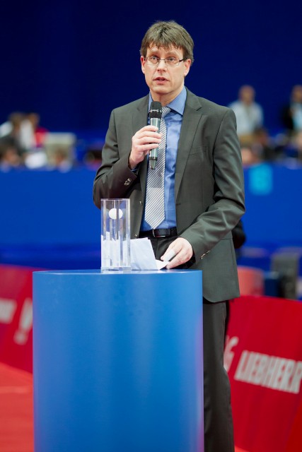 Auch DTTB-Präsident Thomas Weikert richtete Begrüßungsworte an die Zuschauer und Sportler. (@ Roscher)