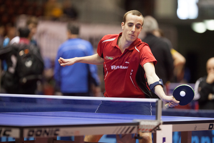 Robin Malessa war der einzige Qualifikant, der sein Auftaktmatch überstand. Und dann kam Timo Boll (©Fabig)