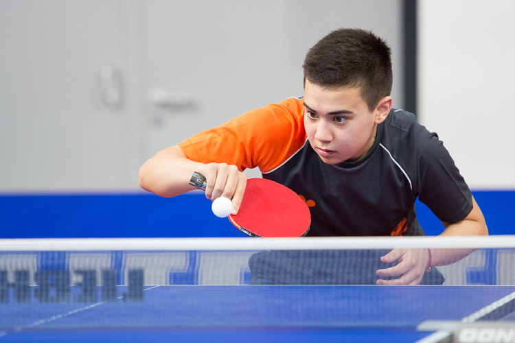 Kay Stumper spielte auf seiner DM-Premiere noch nicht sein bestes Tischtennis (©Fabig)