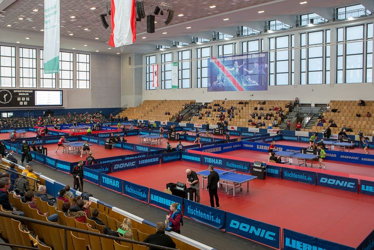 Zum 86. Mal in der Geschichte werden die Nationalen Deutschen Meisterschaften im Tischtennis ausgetragen. In diesem Jahr ist das Berliner Sportforum der Schauplatz der Veranstaltung. (©Thomas)