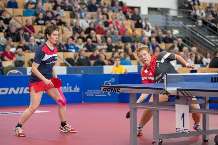 Los ging es mit den Halbfinals im Damen-Doppel-Wettbewerb. (©Thomas)