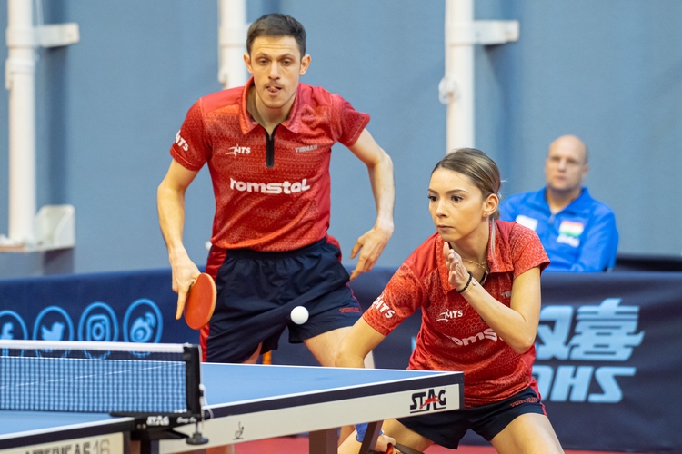 Ovidiu Ionescu und Bernadette Szöcs vertreten Rumänien im olympischen Mixedwettbewerb. Beide sind auch im Einzel am Start, Szöcs spielt in Tokio sogar drei Wettkämpfe (©ITTF)