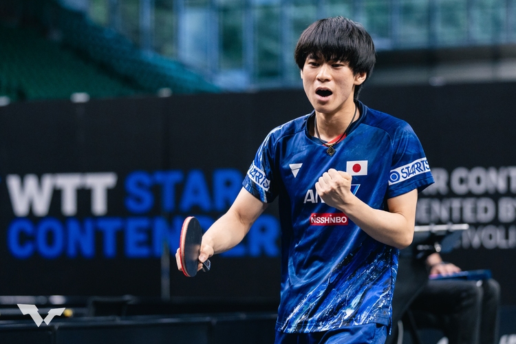 Während Harimoto in allen drei Wettbewerben antritt, kommt Shunsuke Togami auf zwei. Er spielt im Einzel- und Teamwettbewerb mit. (©ITTF)