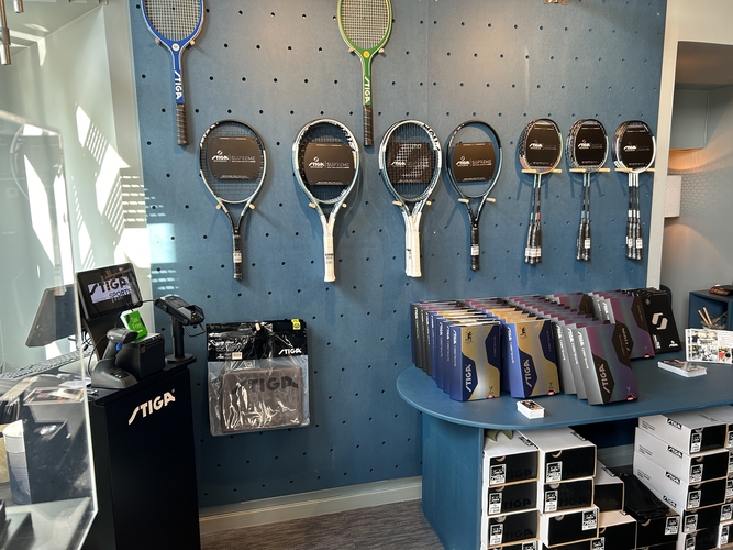 ..., sondern auch Equipment für Padel, Tennis und Pickleball. (©myTT)