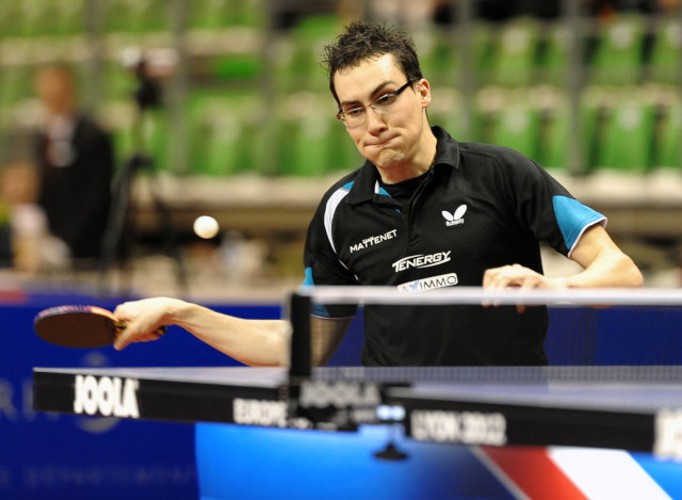 Auch für Lokalmatador Adrien Mattenet reichte es gegen Chen Weixing nicht für den Sprung ins Halbfinale. (@ Roscher)