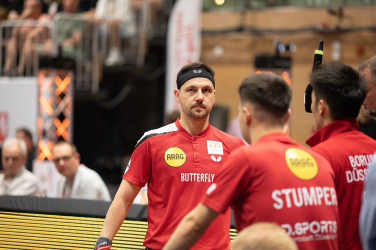 Gegen Jin Takuya fällt Boll erst 0:1 zurück, kann aber ausgleichen (©Fabig)