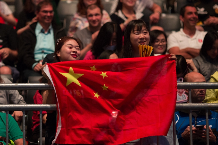 ...unter dem Jubel der chinesischen Fans. (©Fabig)