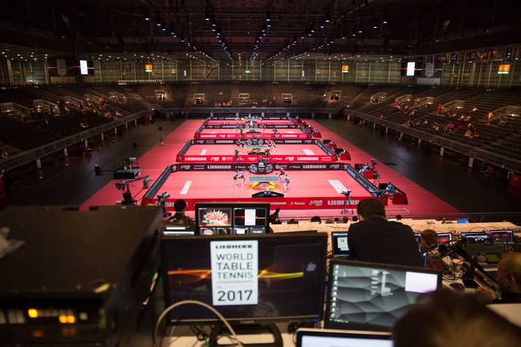 Der Startschuss für die die 54. Weltmeisterschaften in den Düsseldorfer Messehallen fiel heute Morgen pünktlich um 10 Uhr. (©Fabig)