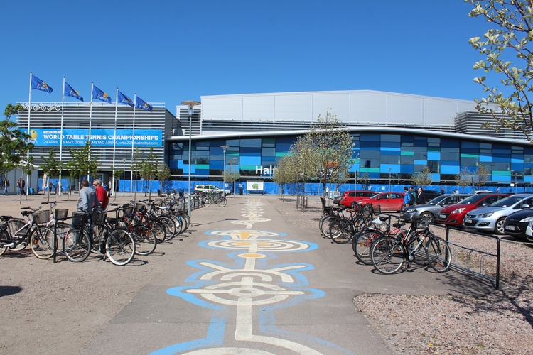 Die Halmstad Arena ist ein großer Komplex (©Schäbitz)