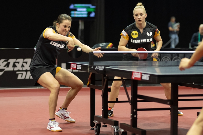 Hier bezwangen Sabine Winter und Chantal Mantz mit 4:2 das brasilianisch-serbische Duo Bruna Takahashi/Andrea Todorovic. (©Thomas)
