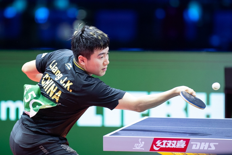 ...und Liang Jingkun zu. (©Thomas)