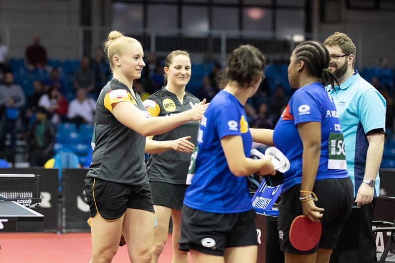 ...gegen die Kolumbianerinnen Paula Medina und Maria Perdomo. (©Thomas)