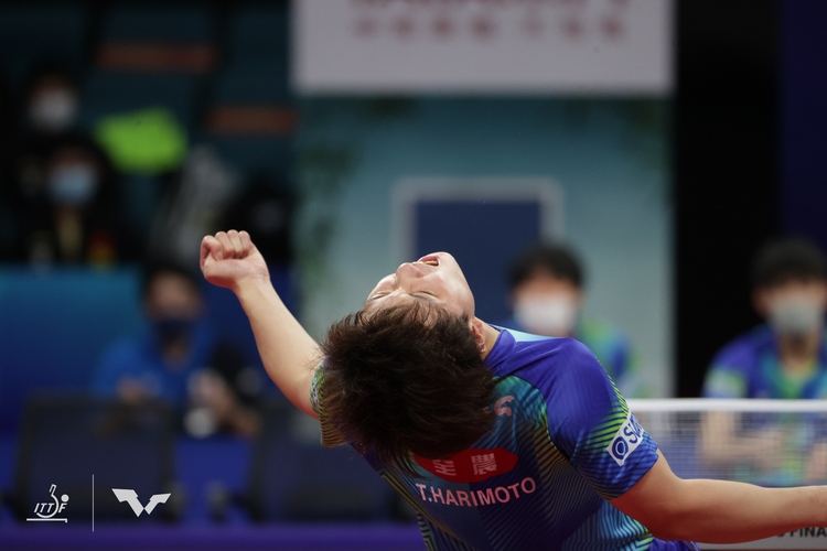 Kein Wunder: Tomokazu Harimoto fügte der Nummer eins der Welt eine empfindliche Niederlage zu... (©ITTF)